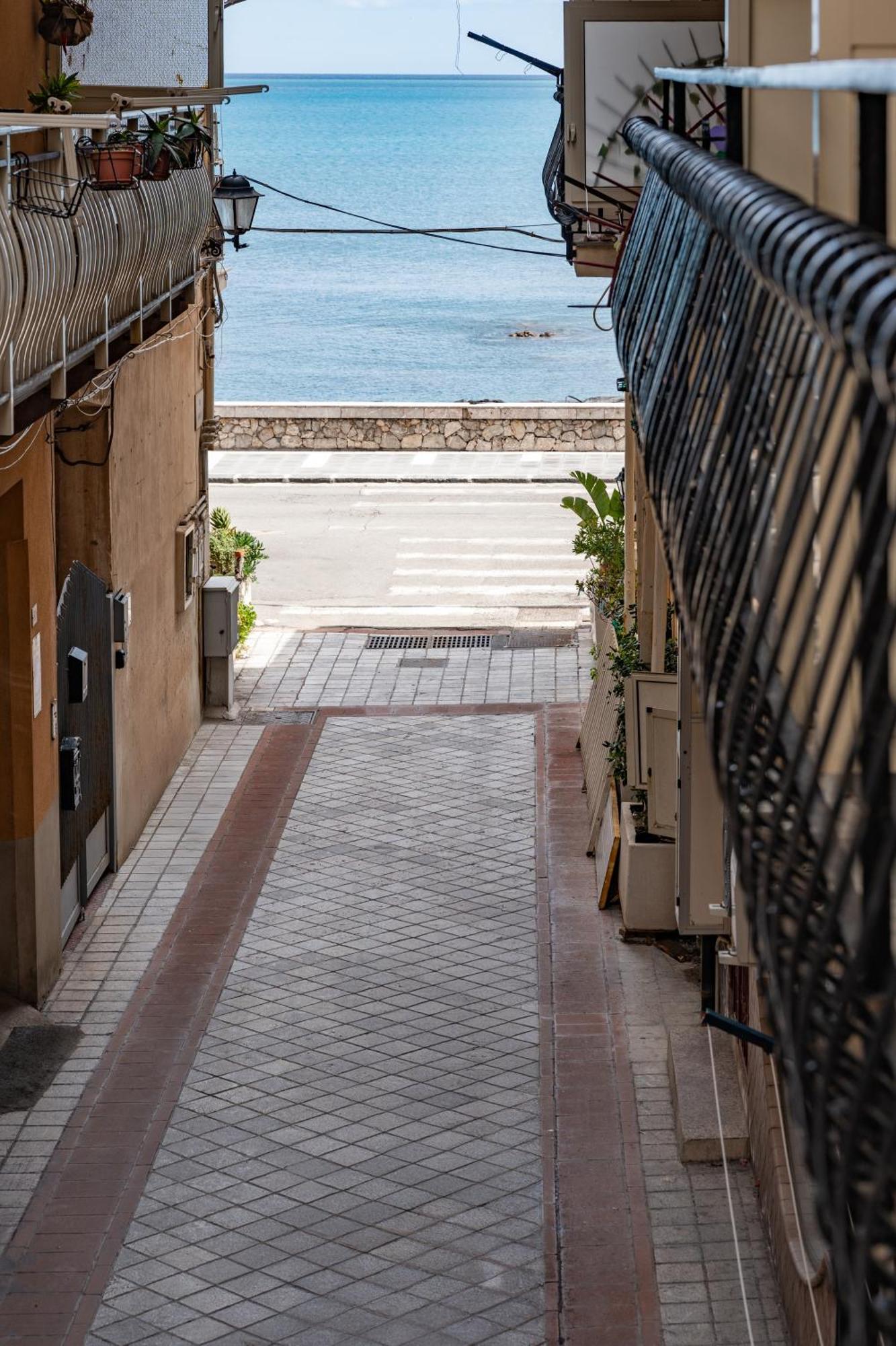 Neryhome Giardini-Naxos Exterior foto