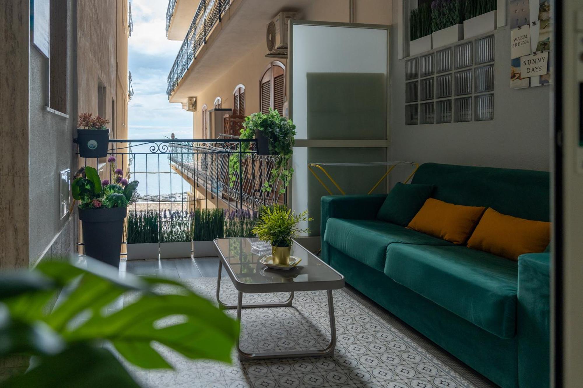 Neryhome Giardini-Naxos Exterior foto